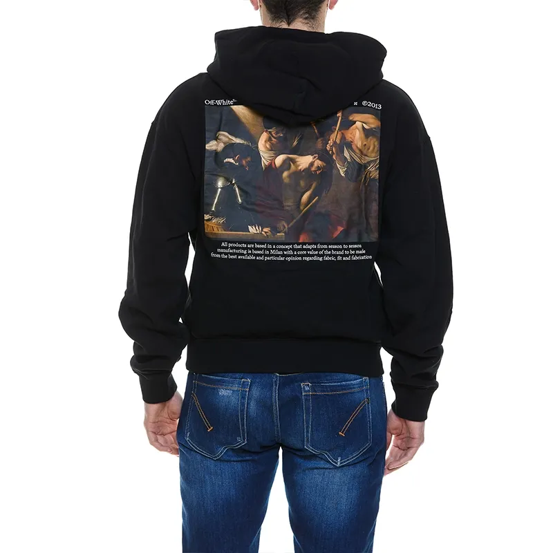 ♻️💯Upper body reference model picture❤️22SS approved version OFFWHITE (OW) Killing and being killed, punishment and sanctity Caravaggio oil painting pure cotton color religious unisex autumn and winter pure cotton hoodie sweatshirt OW perfectly integrates classical literature and art and street culture, paying tribute to VA20SS. Baroqueism, Caravaggio's classic oil painting series, literary street temperament, and 19FW Monet oil paintings. This is also a replacement for Monet. There is a minimalist plain logo on the chest, and a large digital oil painting print on the back with Kornit digital direct inkjet printing. The picture is clear and the stripes transition is smooth. It has a strong religious color, a Vintage style in line with the tone of the Renaissance, and an ultra-clear texture. The fabric is made of 480g combed cotton terry fabric, which has a full drape. Warm and comfortable!  Color: Black Size: XS-L P:390